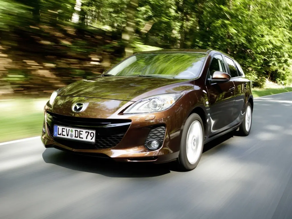 Mazda Mazda3 (BL) 2 поколение, рестайлинг, хэтчбек 5 дв. (02.2011 - 10.2013)